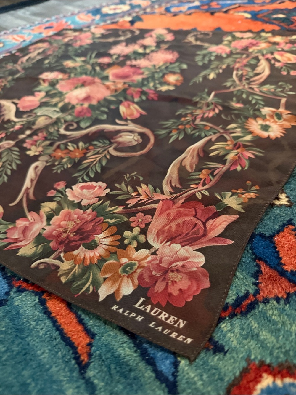 Vintage Lauren by Ralph Lauren 100% Silk Scarf Plum & Burgundy Floral 21" square - Picture 5 of 5